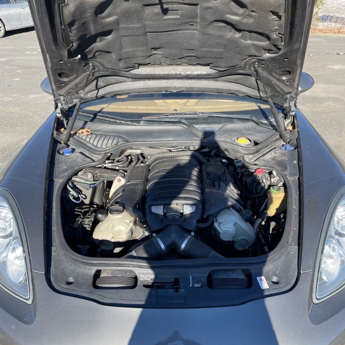 2013 Porsche Panamera 4S photo