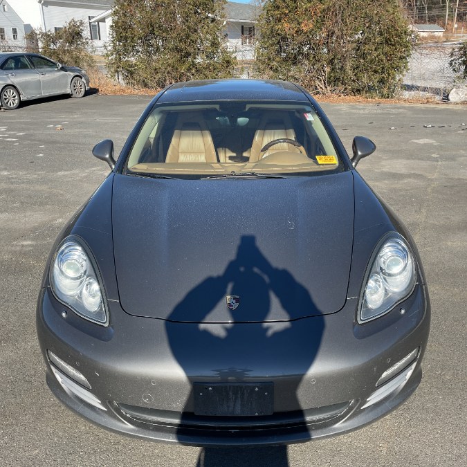 2013 Porsche Panamera 4S photo