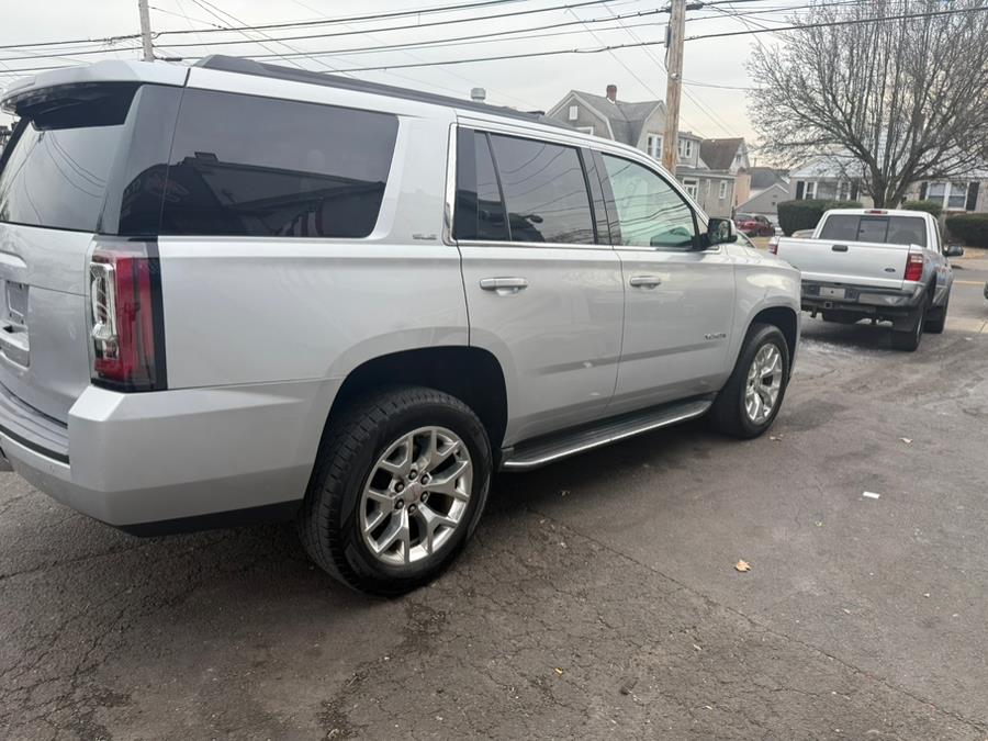 2015 GMC Yukon SLE photo