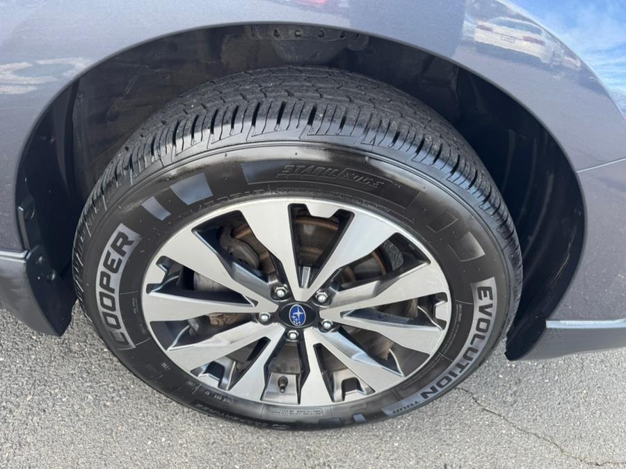 2017 Subaru Outback 2.5i Limited photo