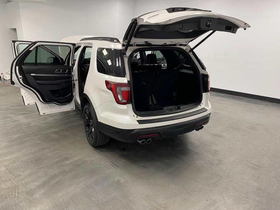 2019 Ford Explorer Sport 4WD photo