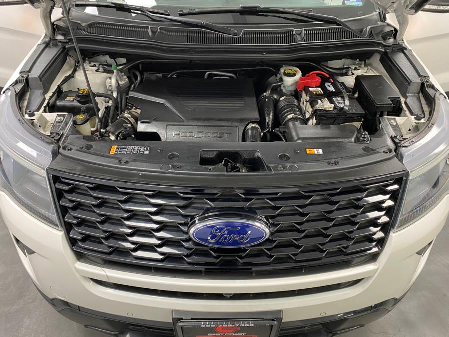 2019 Ford Explorer Sport 4WD photo