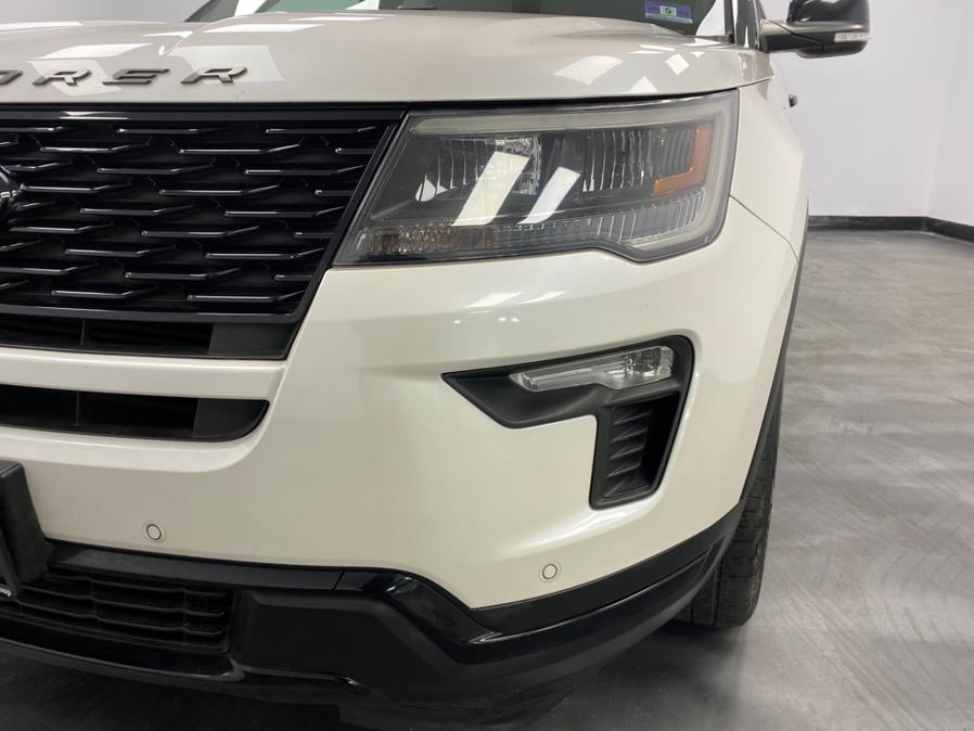 2019 Ford Explorer Sport 4WD photo