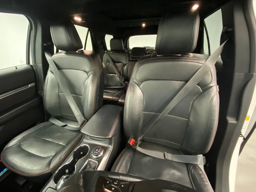 2019 Ford Explorer Sport 4WD photo