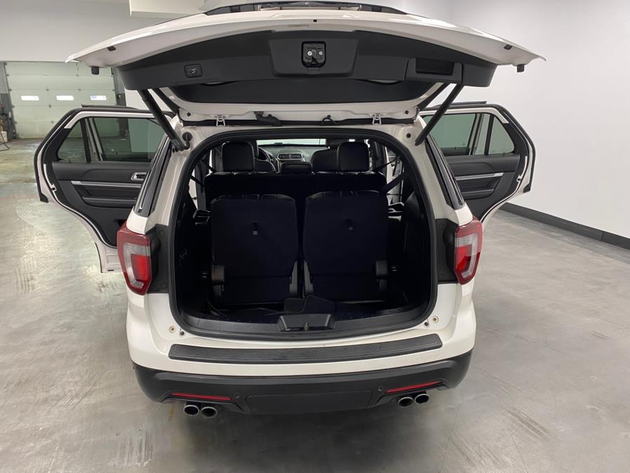 2019 Ford Explorer Sport 4WD photo