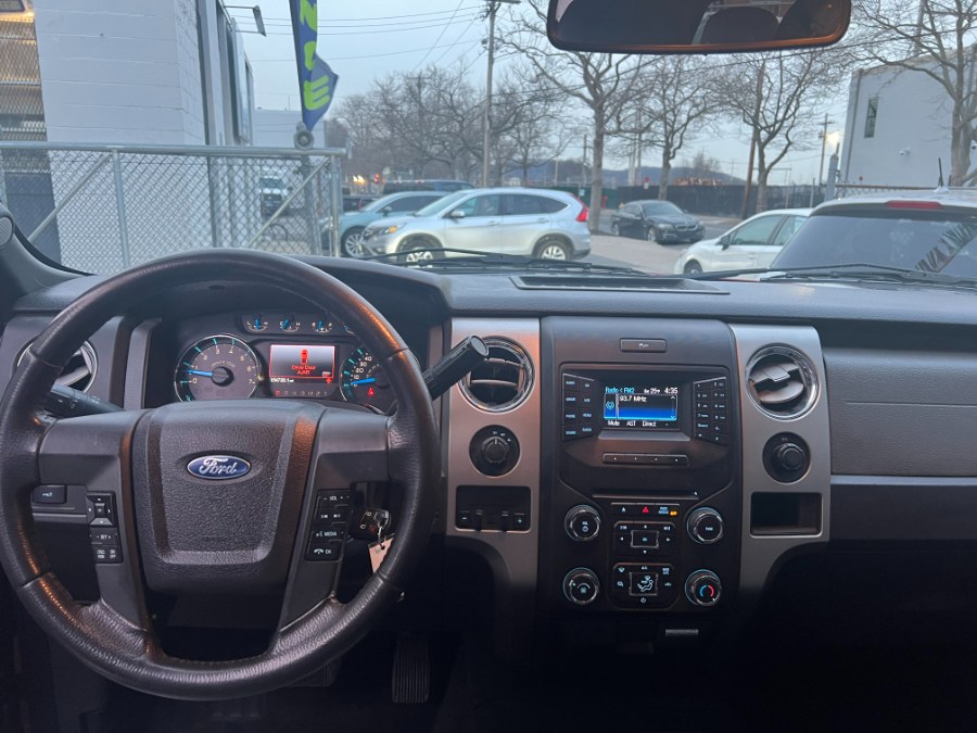 2014 Ford F-150 FX4 photo
