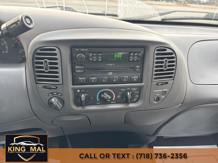 2003 Ford F-150 XL photo