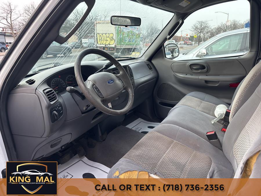 2003 Ford F-150 XL photo