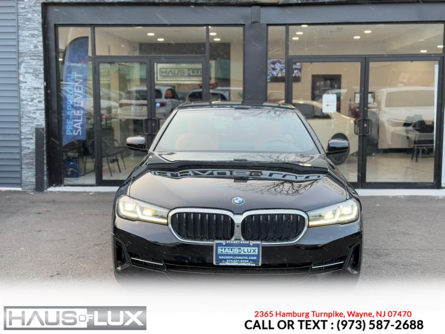 2021 BMW 5-Series 530i xDrive Sedan photo