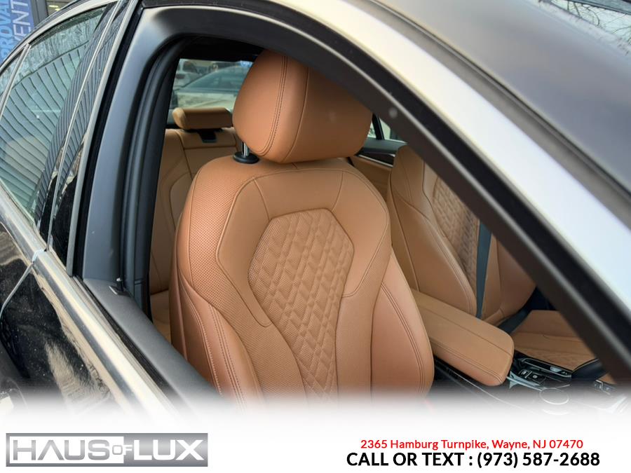 2021 BMW 5-Series 530i xDrive Sedan photo