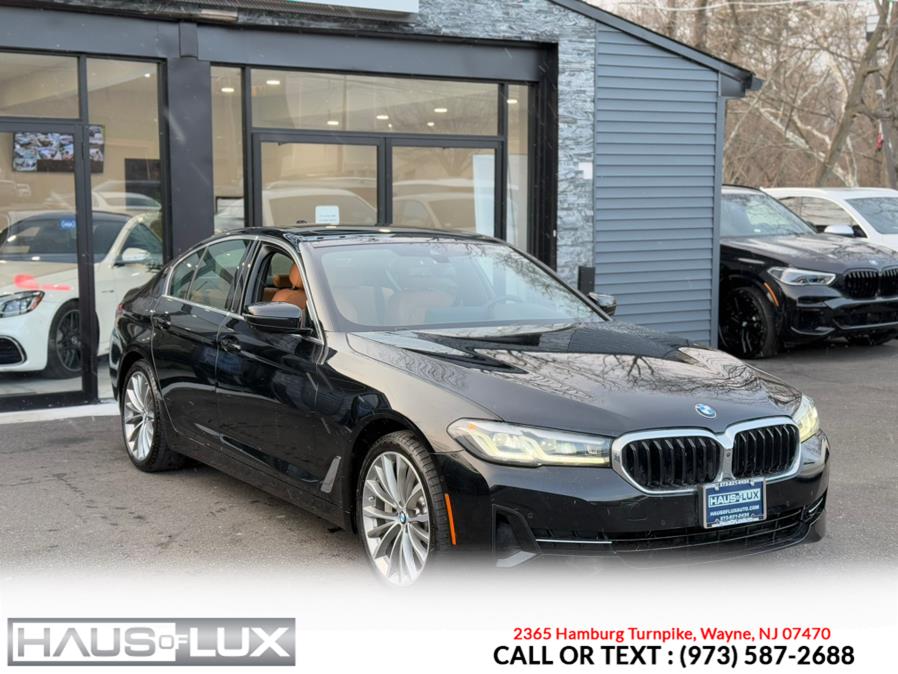 2021 BMW 5-Series 530i xDrive Sedan photo