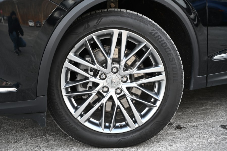 2022 Acura MDX SH-AWD w/Advance Package photo