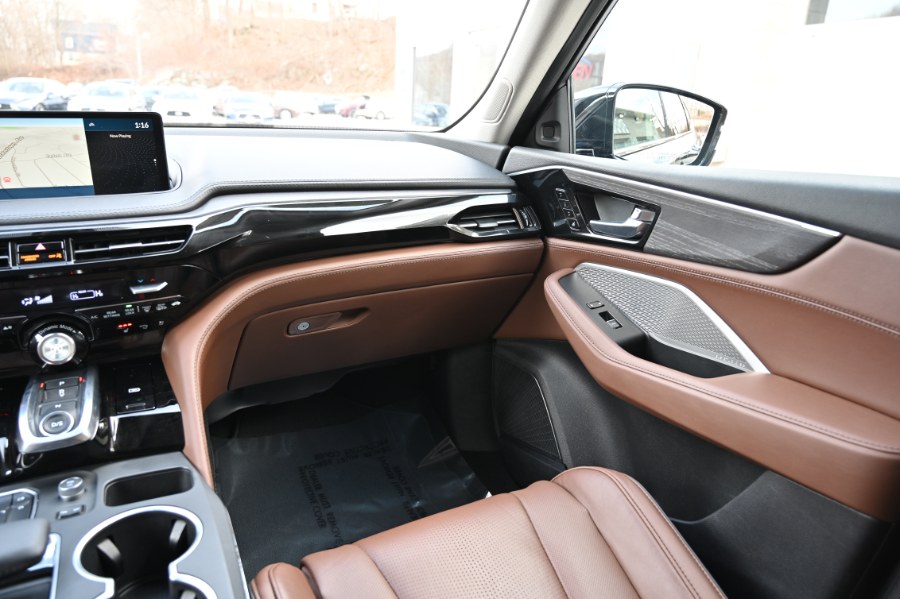 2022 Acura MDX SH-AWD w/Advance Package photo