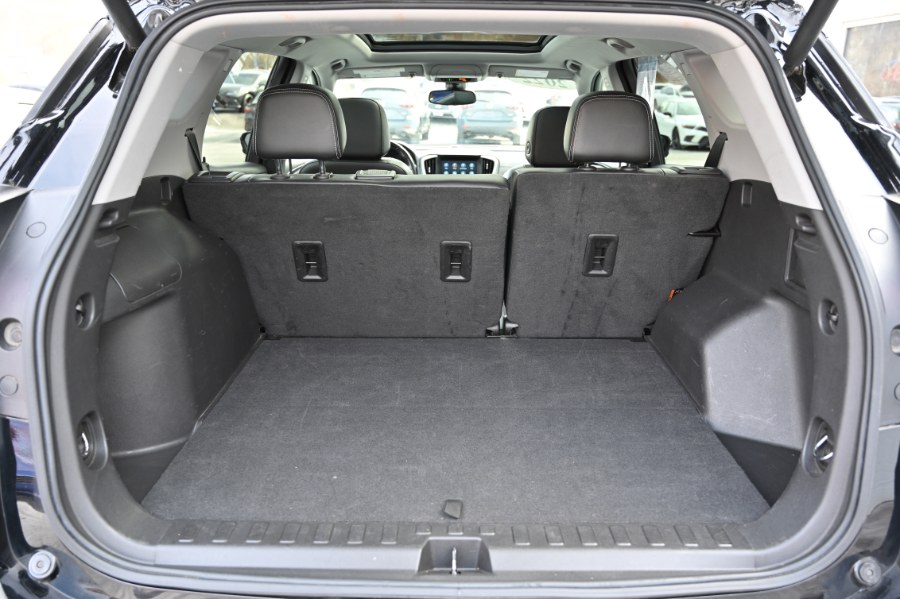 2022 GMC Terrain SLT Elevation Package photo