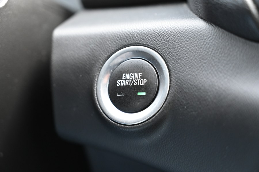 2022 GMC Terrain SLT Elevation Package photo