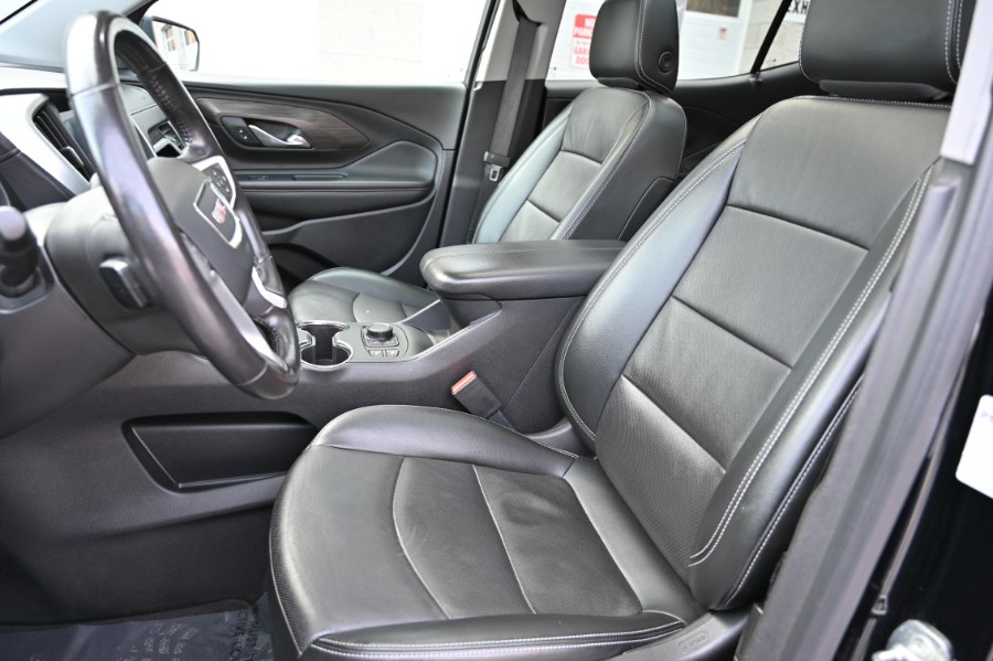 2022 GMC Terrain SLT Elevation Package photo