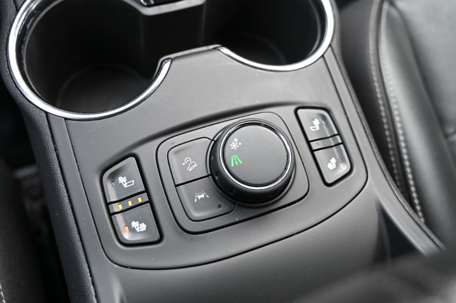 2022 GMC Terrain SLT Elevation Package photo