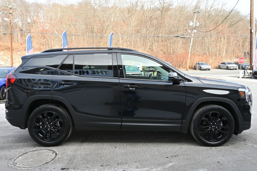2022 GMC Terrain SLT Elevation Package photo