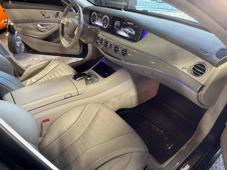 2017 Mercedes-Benz S-Class S550 4MATIC Sedan photo