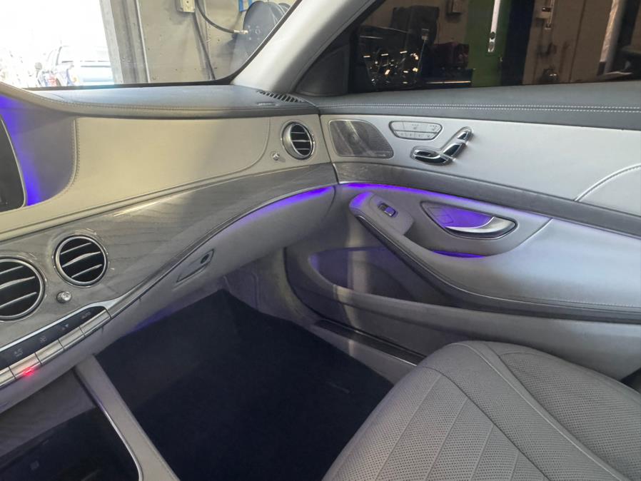 2017 Mercedes-Benz S-Class S550 4MATIC Sedan photo