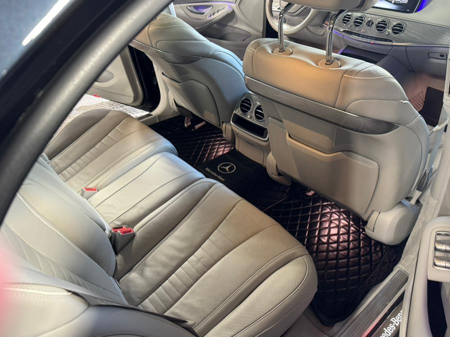 2017 Mercedes-Benz S-Class S550 4MATIC Sedan photo