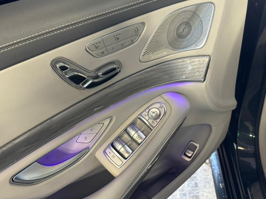 2017 Mercedes-Benz S-Class S550 4MATIC Sedan photo