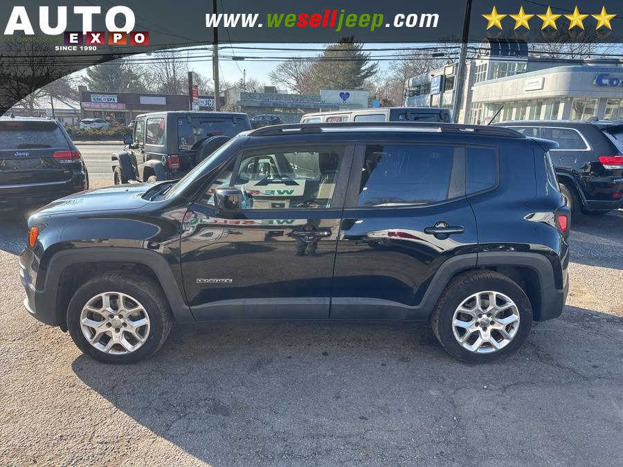 2015 Jeep Renegade 4WD 4dr Latitude photo