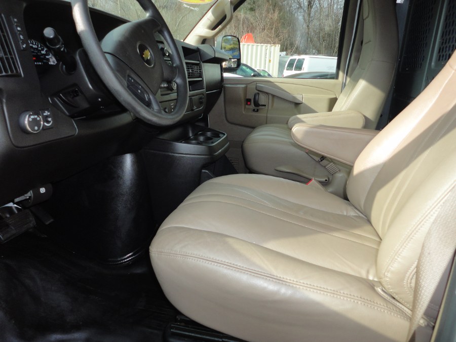 2017 Chevrolet Express Cargo Van RWD 2500 135