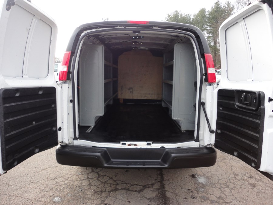 2017 Chevrolet Express Cargo Van RWD 2500 135