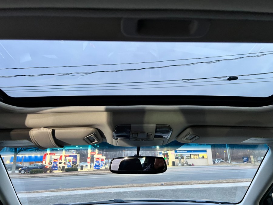 2014 Subaru Outback 2.5i Premium photo