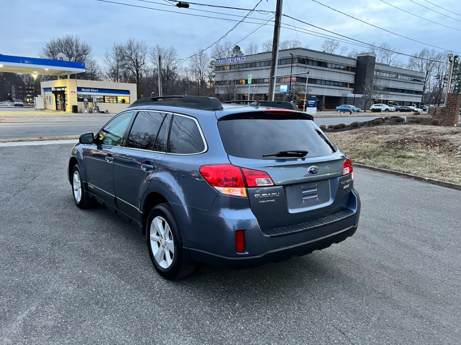 2014 Subaru Outback 2.5i Premium photo