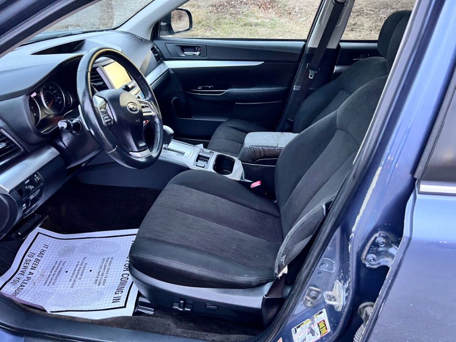 2014 Subaru Outback 2.5i Premium photo