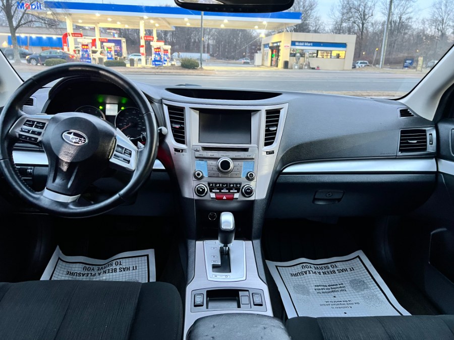 2014 Subaru Outback 2.5i Premium photo