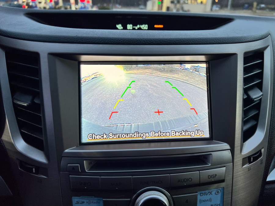 2014 Subaru Outback 2.5i Premium photo