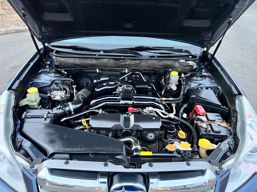 2014 Subaru Outback 2.5i Premium photo