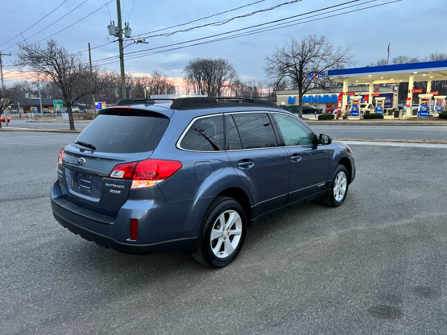 2014 Subaru Outback 2.5i Premium photo