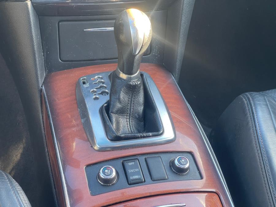 2010 Infiniti FX35 photo