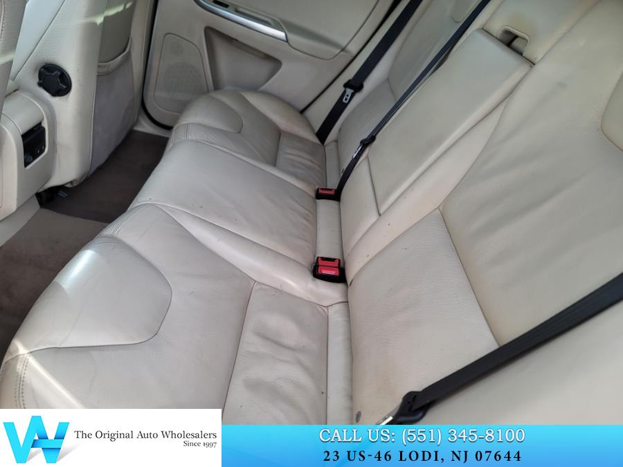 2012 Volvo XC60 T6 photo