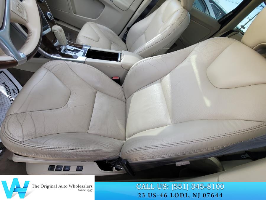 2012 Volvo XC60 T6 photo