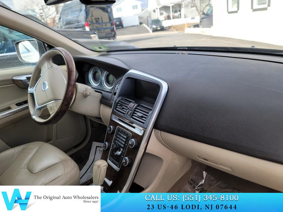 2012 Volvo XC60 T6 photo
