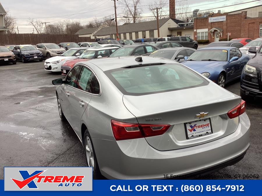 2017 Chevrolet Malibu 4dr Sdn LS w/1LS photo