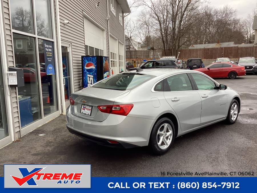 2017 Chevrolet Malibu 4dr Sdn LS w/1LS photo