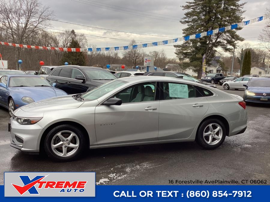 2017 Chevrolet Malibu 4dr Sdn LS w/1LS photo