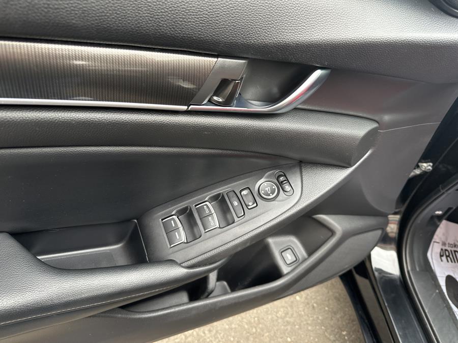 2018 Honda Accord Sport 1.5T photo
