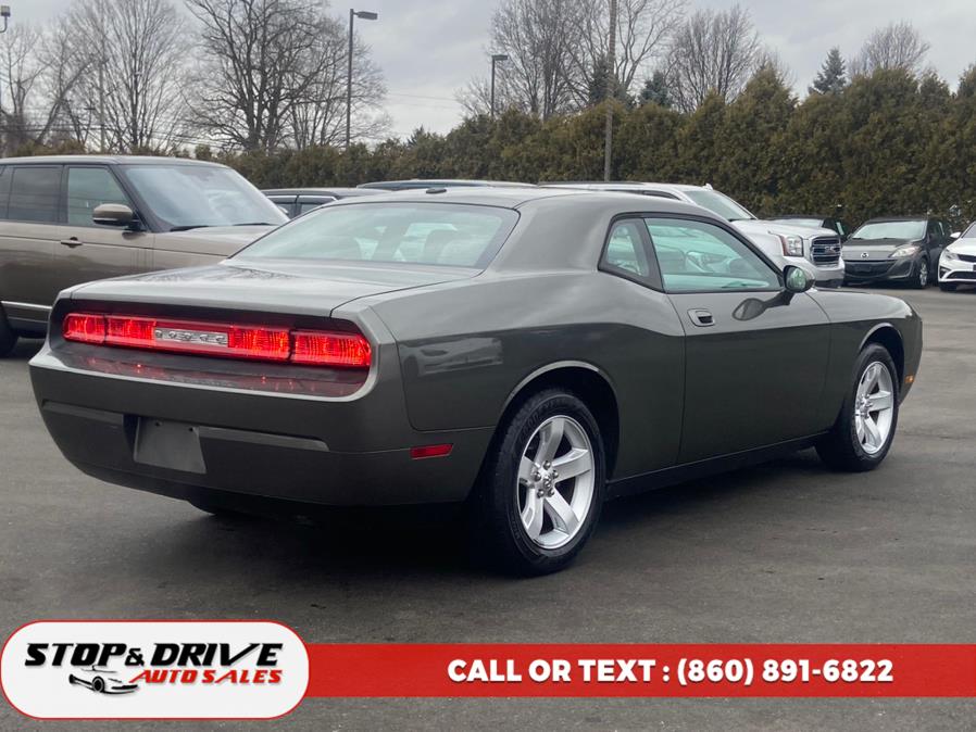2010 Dodge Challenger SE photo