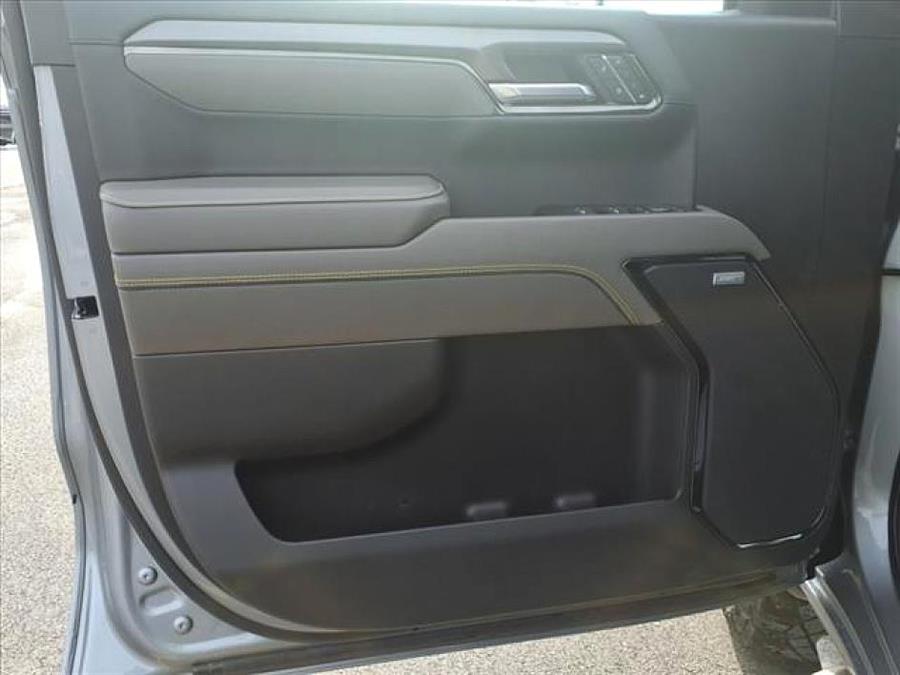 2023 Chevrolet Silverado 1500 ZR2 photo