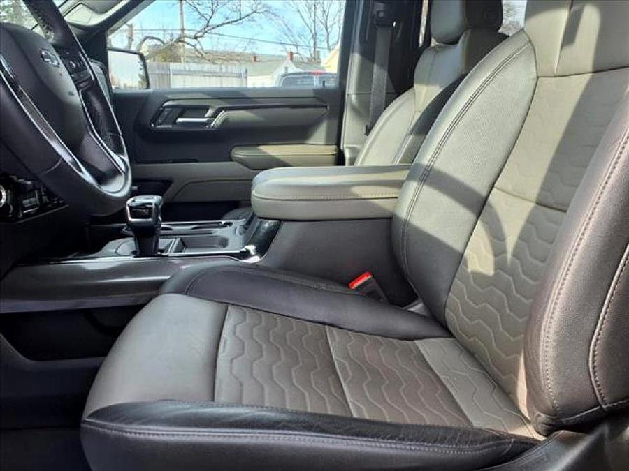 2023 Chevrolet Silverado 1500 ZR2 photo