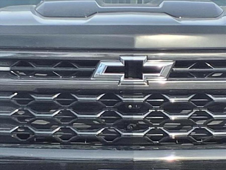 2023 Chevrolet Silverado 1500 ZR2 photo