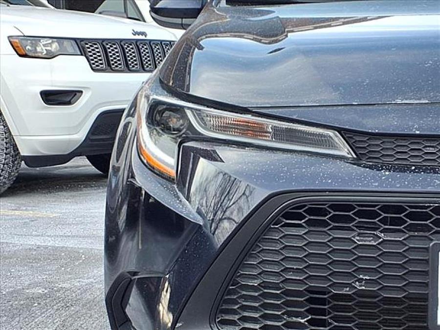 2021 Toyota Corolla LE photo