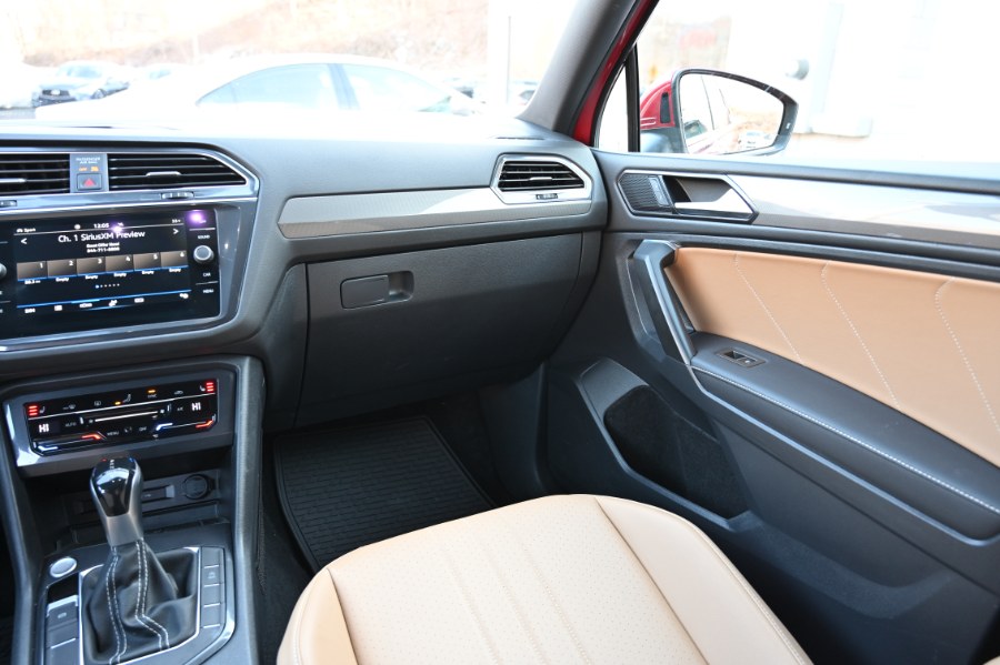 2022 Volkswagen Tiguan 2.0T SE 4MOTION photo